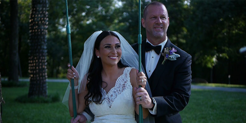Adrea and Travis – Skelly Lodge