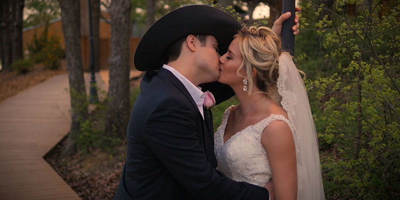 Layce and Monty – Moore Farms Rustic Weddings